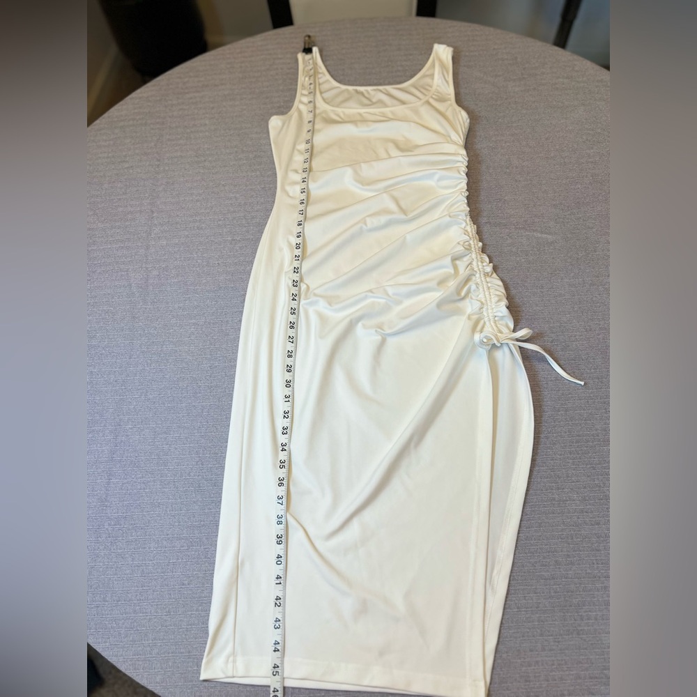 White Ruched Dress Size Large - Picture 5 of 10